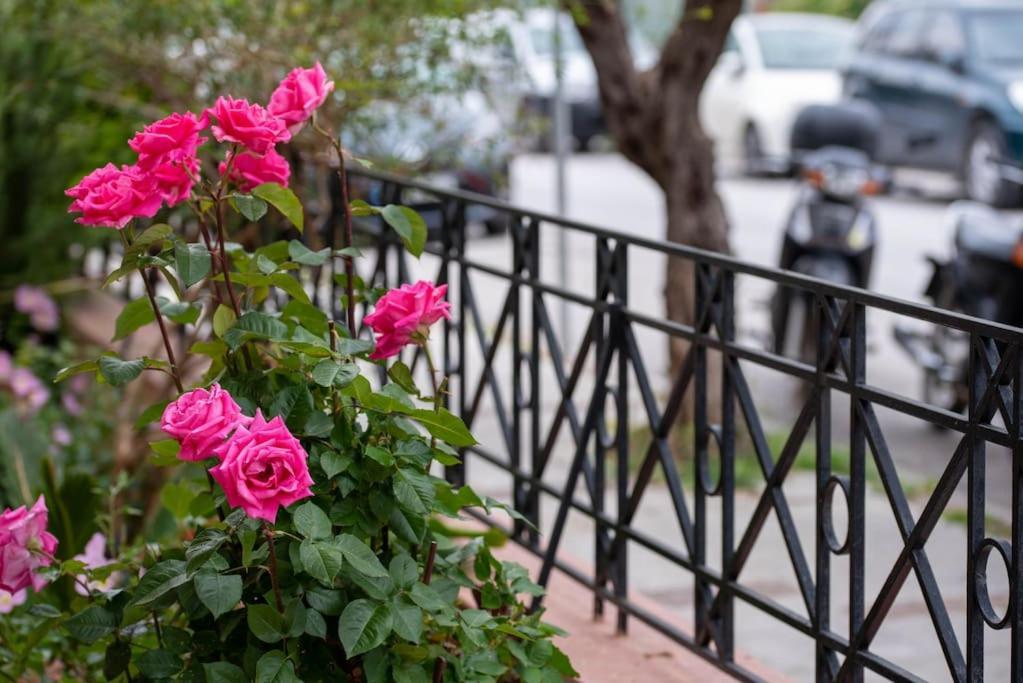 Art Of Urban Hospitality! Apartment Mytilene Exterior photo